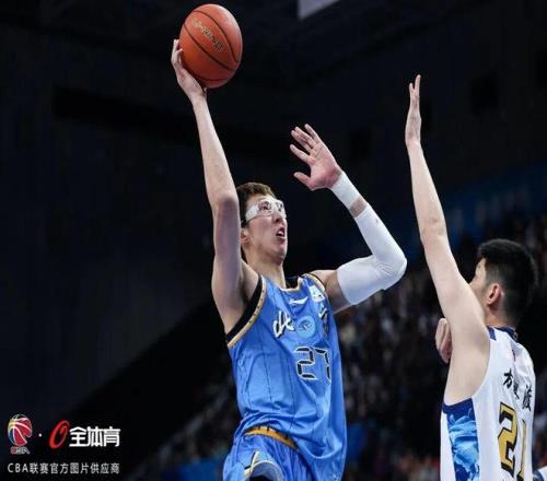 格拉利什赛,场落泪,莎士比亚共,米乐体育平台,米乐体育官方网站,米乐体育登录入口,米乐体育app下载